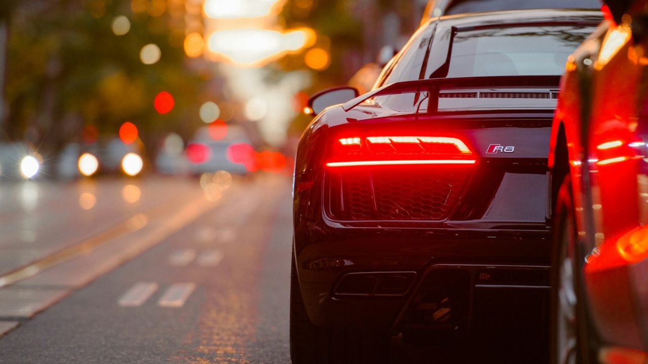 autó, fotó: Unsplash