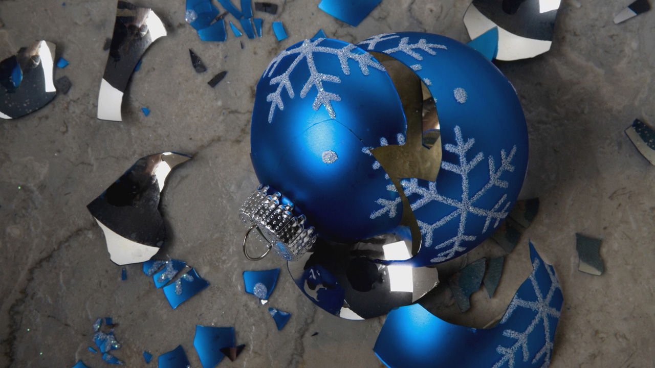 összetört dísz - fotó: Getty Images