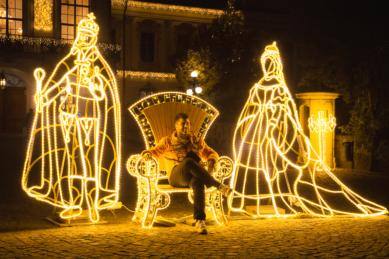 Fényinstalláció Magyarországon karácsonykor