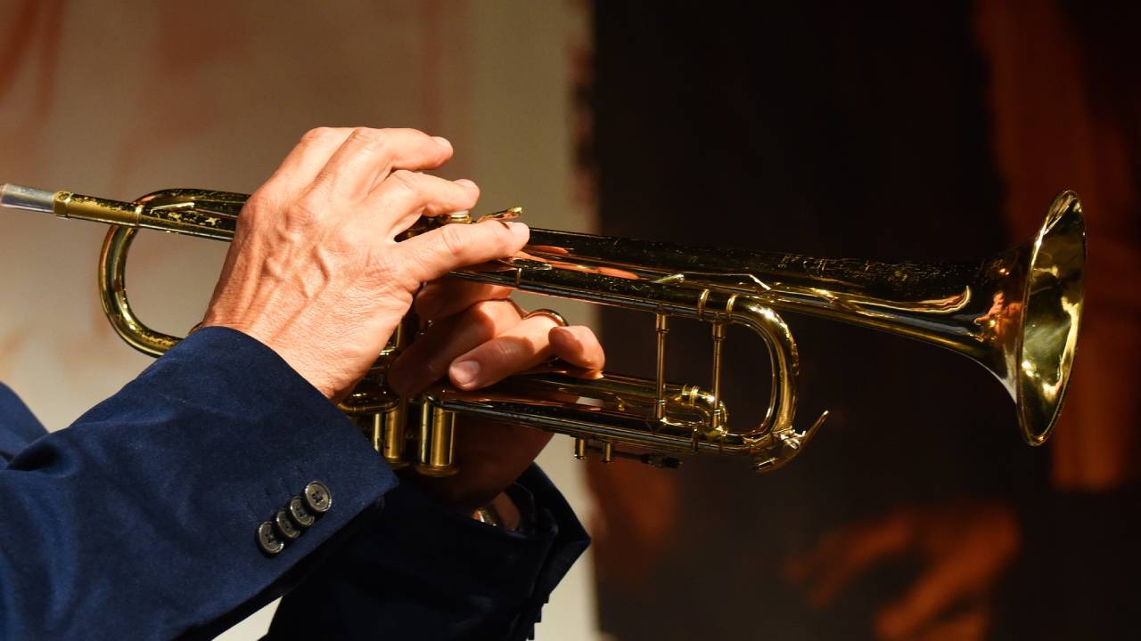 Itt a TV2 nagy bejelentése: egy ikonikus műsor tér vissza szilveszterkor!