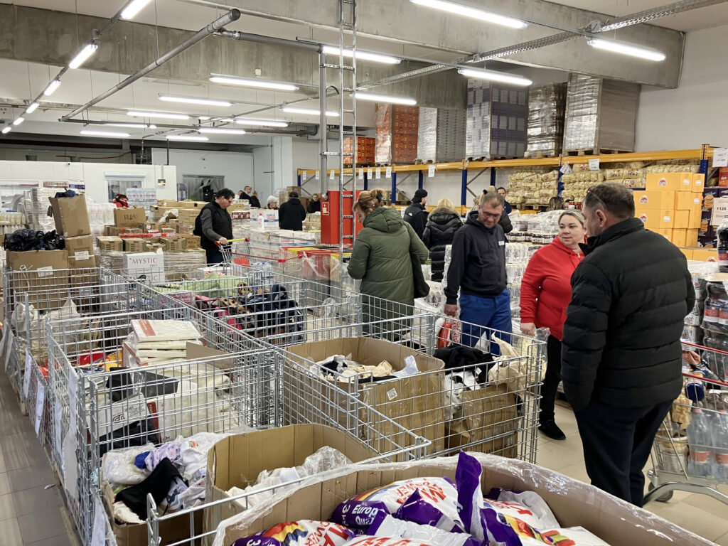 Inkább raktár, mint bolt