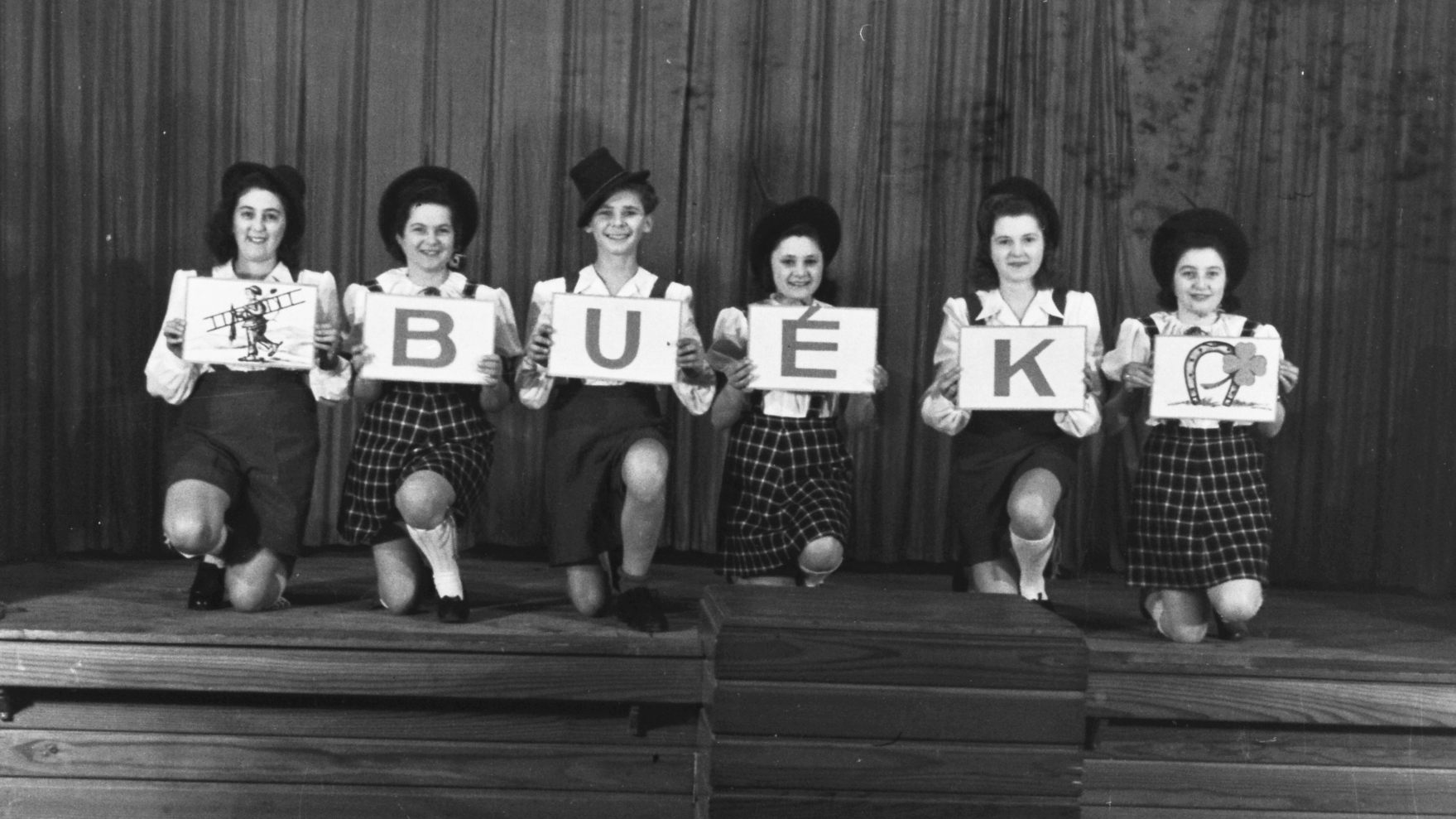 Fotók a múltból: Így szilvesztereztek szüleink és nagyszüleink