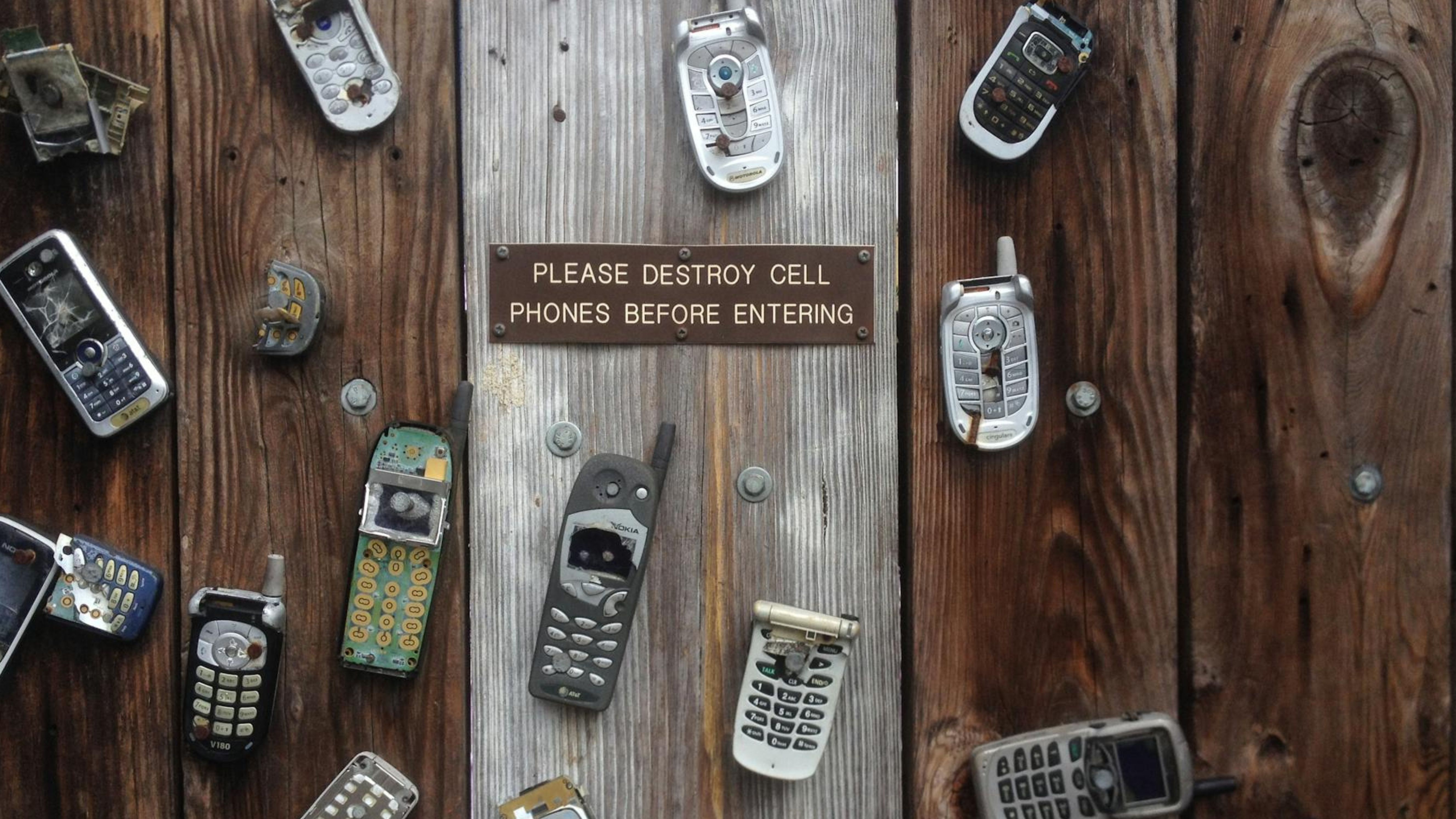 régi telefon, fotó: Pexels