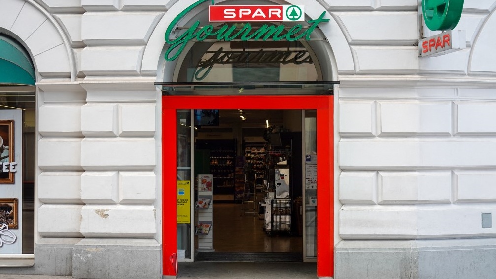 SPAR Gourmet üzlet bejárata