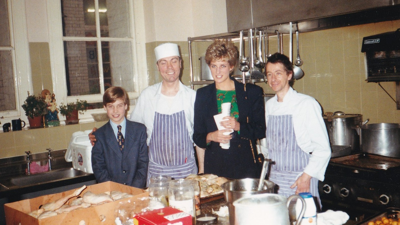 A 11 éves Vilmos herceg és édesanyja Diana walesi hercegné