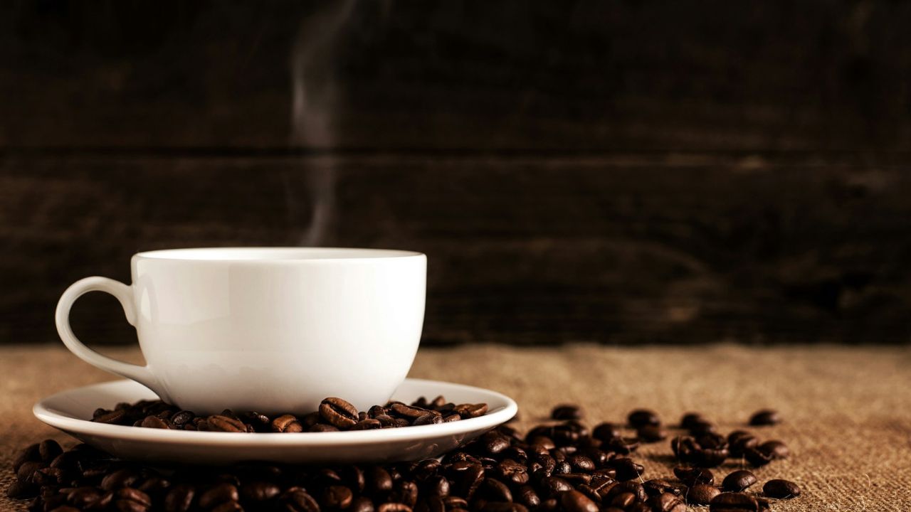 kávéba kakaó, fotó: unsplash