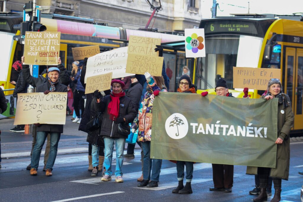 Demonstráció a Nagykörúton