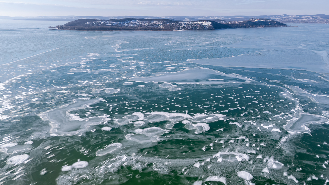 jeges Balaton - fotó: MTI/Vasvári Tamás
