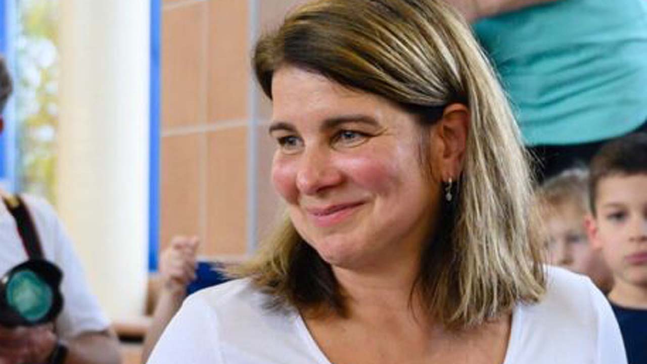 Meglepő helyen bukkant fel minden idők egyik legjobb úszónője, Egerszegi Krisztina