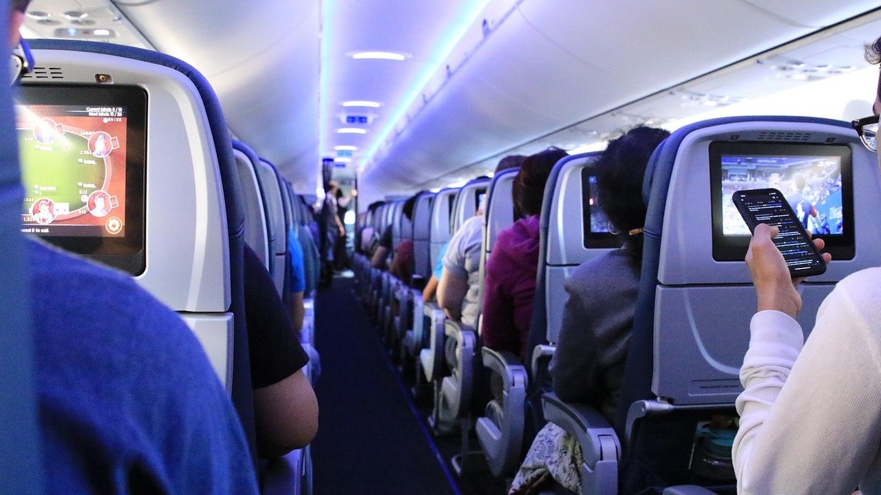 Évek alatt több százszor repült ingyen ravasz trükkjével egy szélhámos