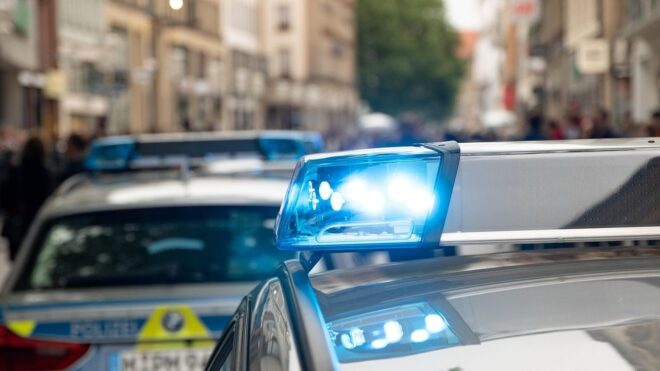 Ámokfutó fogorvos lövöldözött a Balatonnál, páncélautóval kellett megfékezni