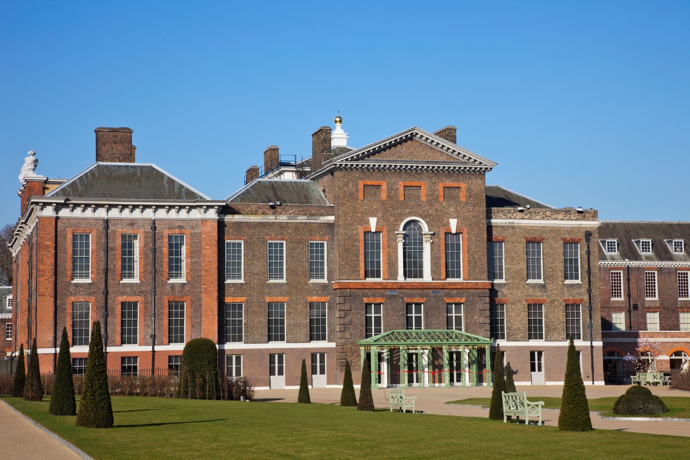 Egy férfi betört Vilmos herceg családjának otthonába