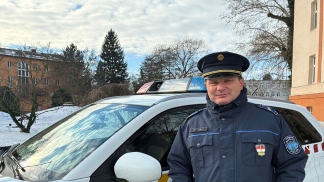 Szánkózás közben mentett életet egy dunántúli rendőr