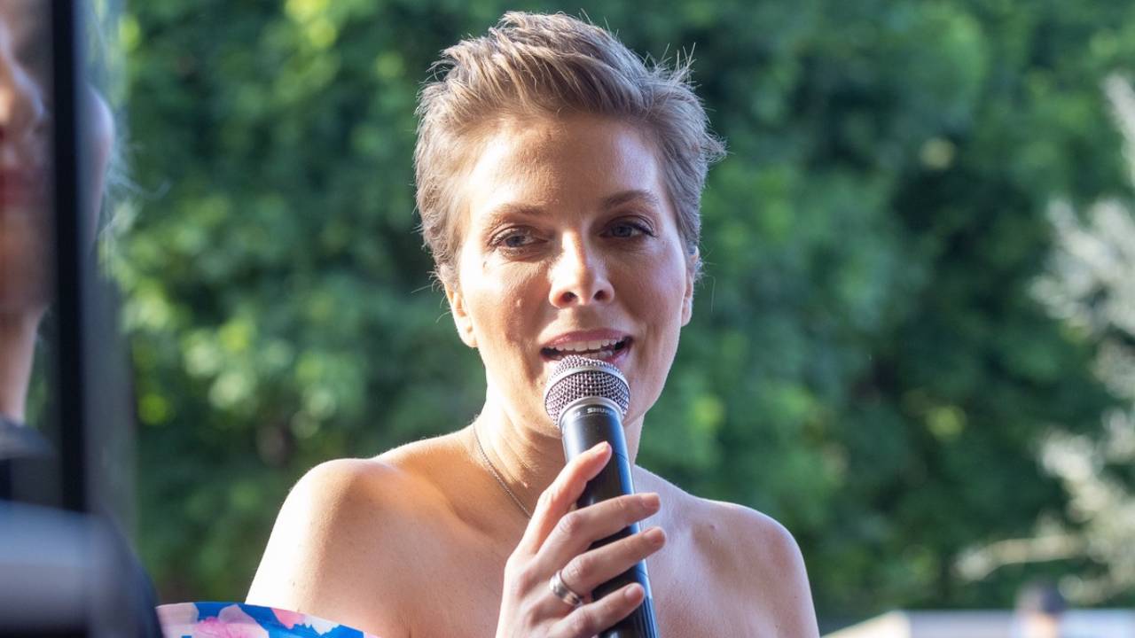 „Itt van egy intelligens, tehetséges pasi, nekem ez kínos lenne” – Tatár Csilla A Nagy Ő-ről és Stohl Andrásról