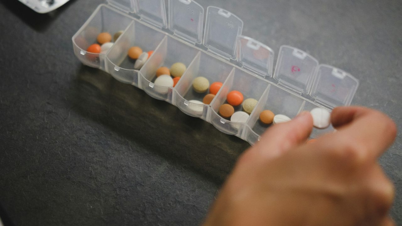 vitaminok kis dobozban, fotó: Unsplash