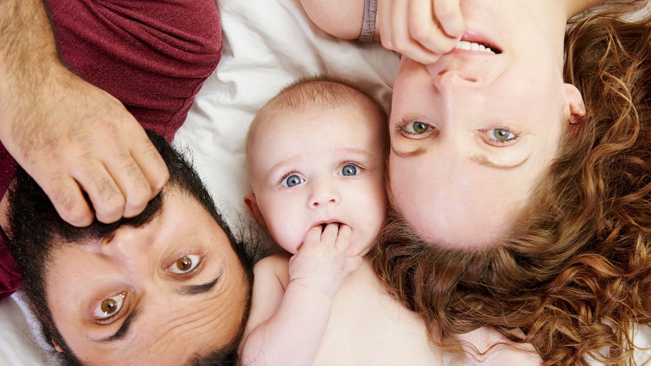 apa, baba és anya, fotó: Getty Images