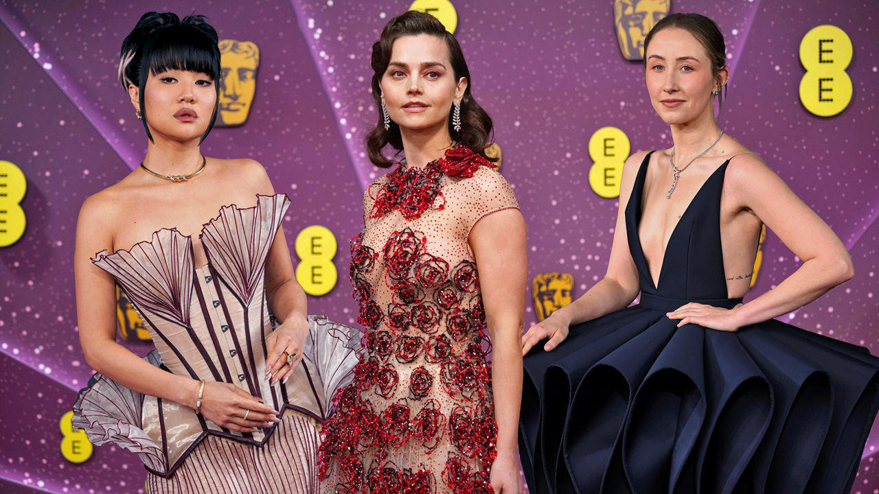 Jenna Coleman, Erin Doherty és Rei Ami