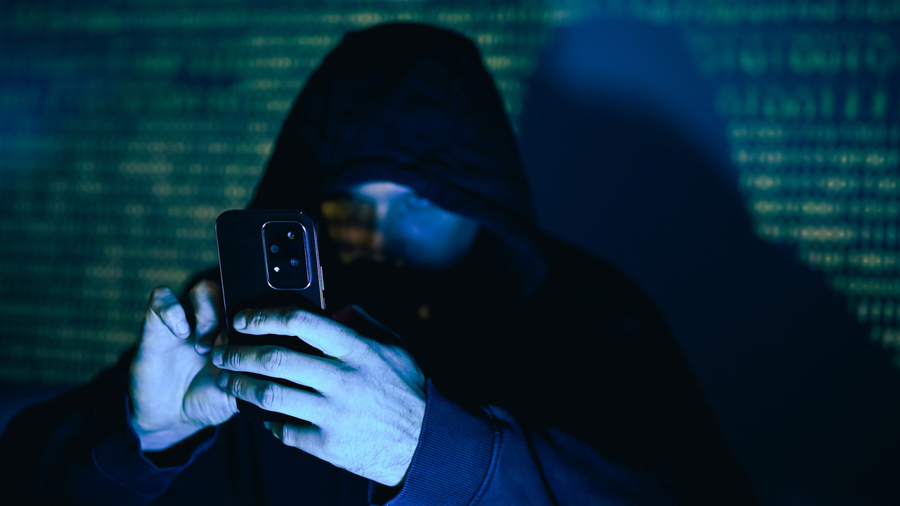 telefonos csalás - fotó: Getty Images