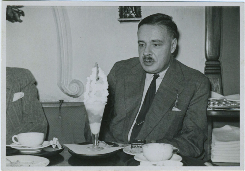 Albert Einstein kisebbik fia elfeledve, egy elmegyógyintézetben halt meg