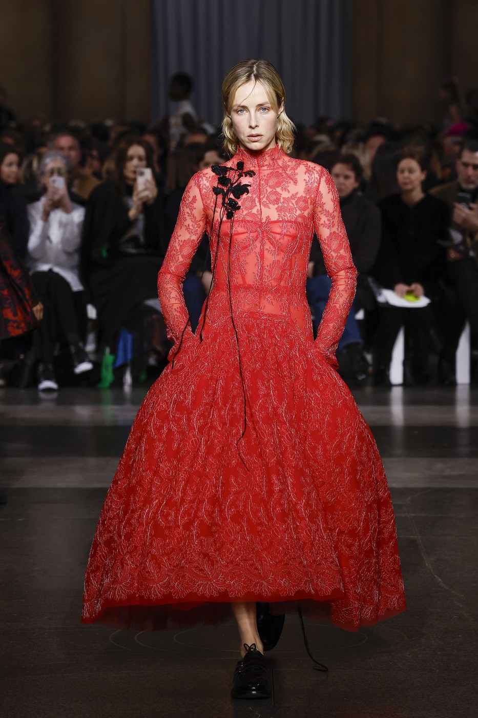 Erdem 2026-2027 őszi-téli kollekció egyik modellje