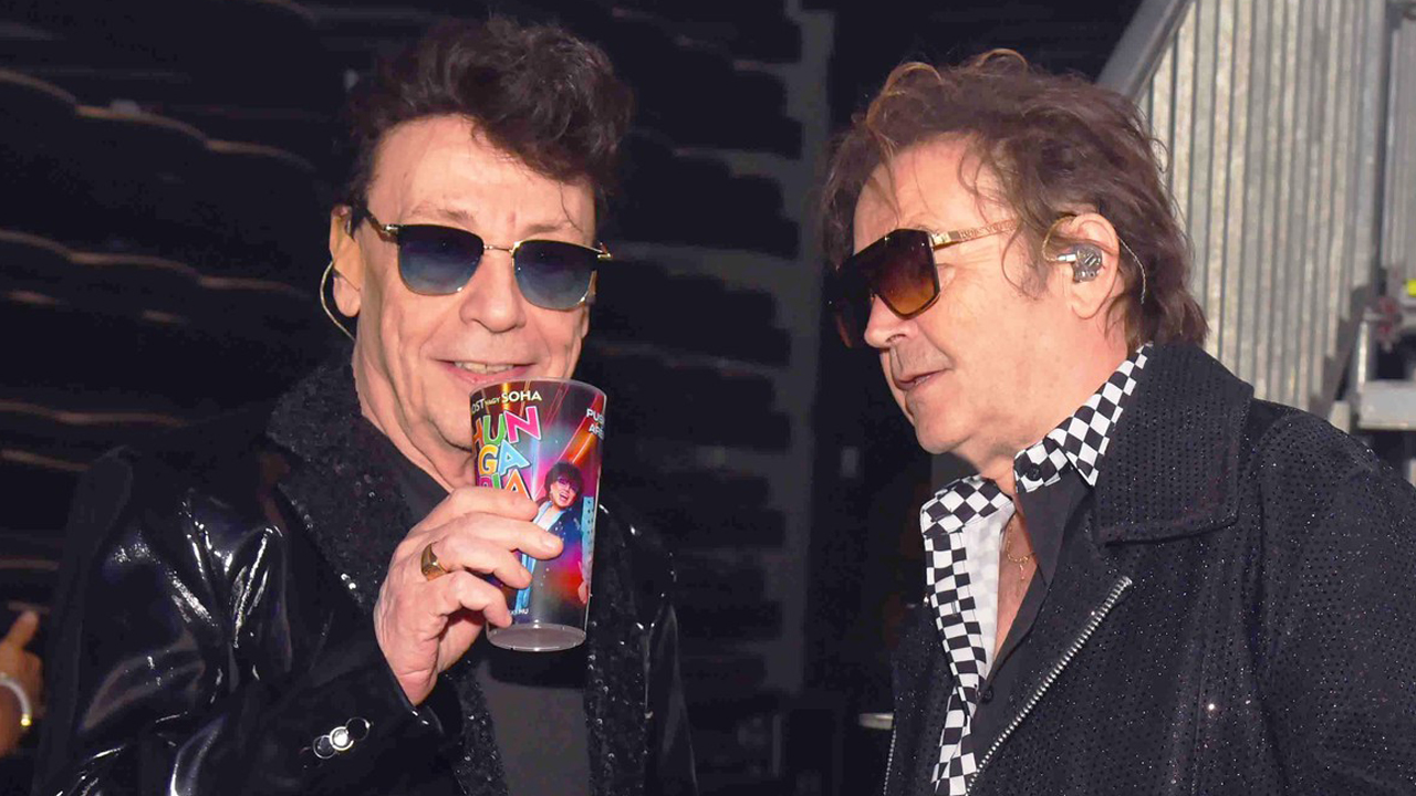 Szikora Róbert: „Abszolút baromság, hogy minket békíteni kellett volna Mikivel” – kendőzetlenül beszélt Fenyő Miklóssal való kapcsolatáról