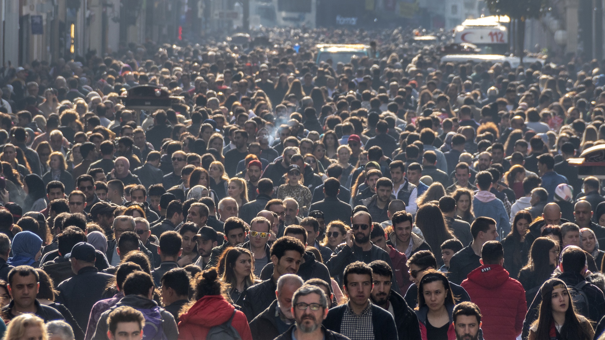 Hoppá, a tusódok súlyosan elszámíthatták, hogy hány ember él a Földön