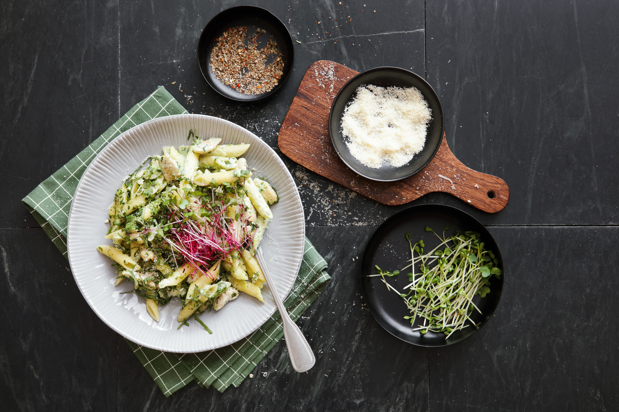 Spenótos, tejszínes penne