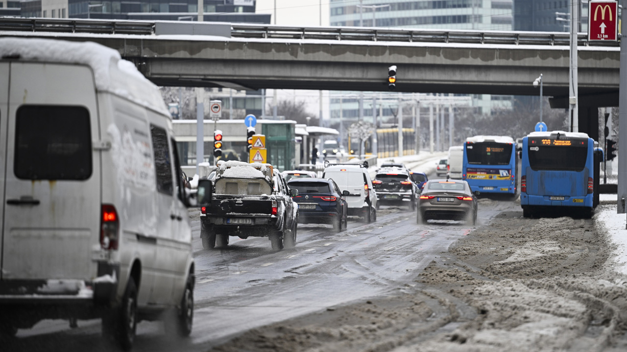 havazás - fotó: MTI/Bodnár Boglárka