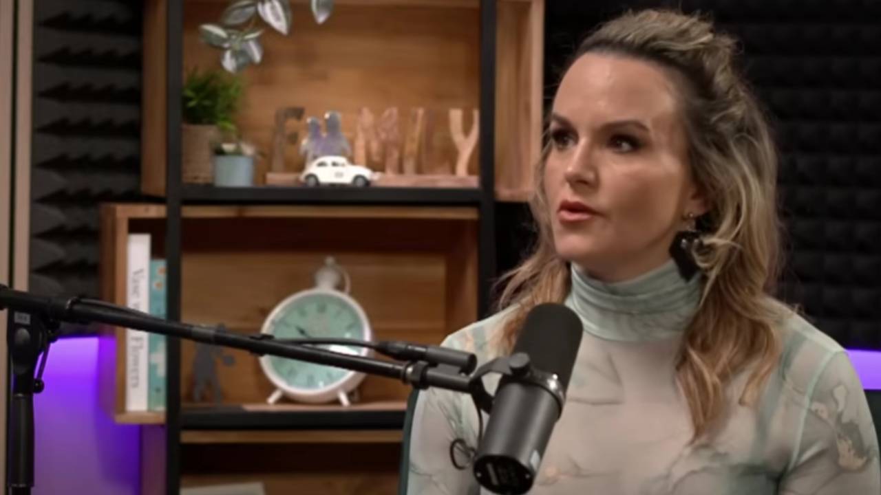 kollányi zsuzsi anyaság