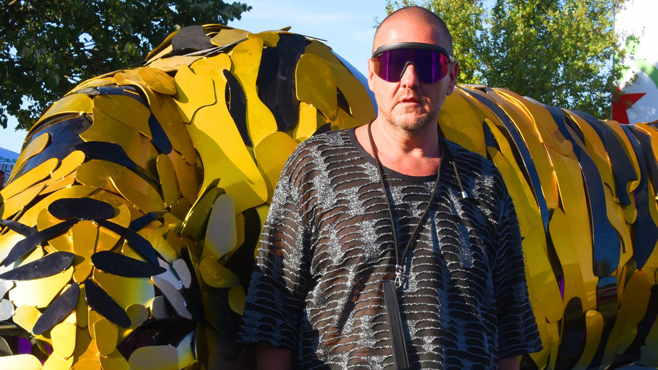 Lakatos Márk eladja imádott balatoni nyaralóját, hihetetlen összeget kér érte