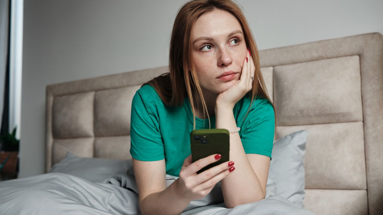 Ha inkább üzenetet írsz, mint telefonálsz, ez állhat mögötte a pszichológia szerint
