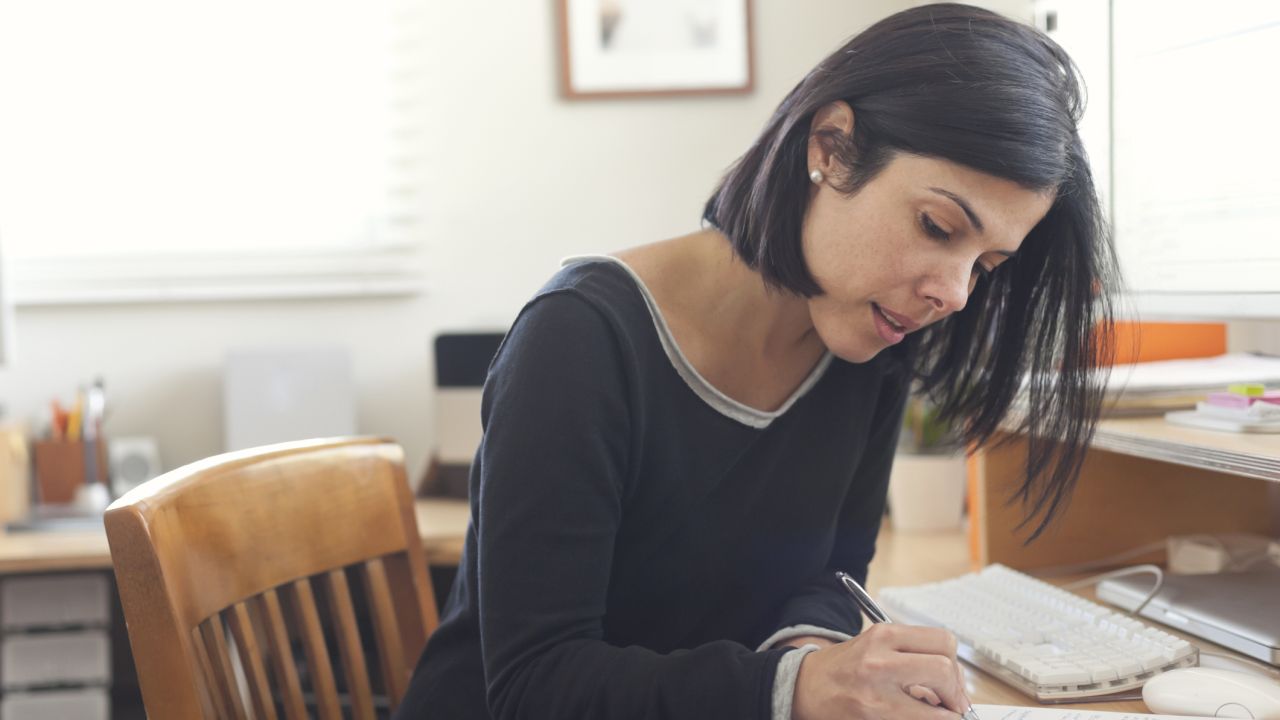 Napi horoszkóp 2026. 02. 23.: Az Ikreknek a priorizálás, a Ráknak a gyakorlatiasság segít