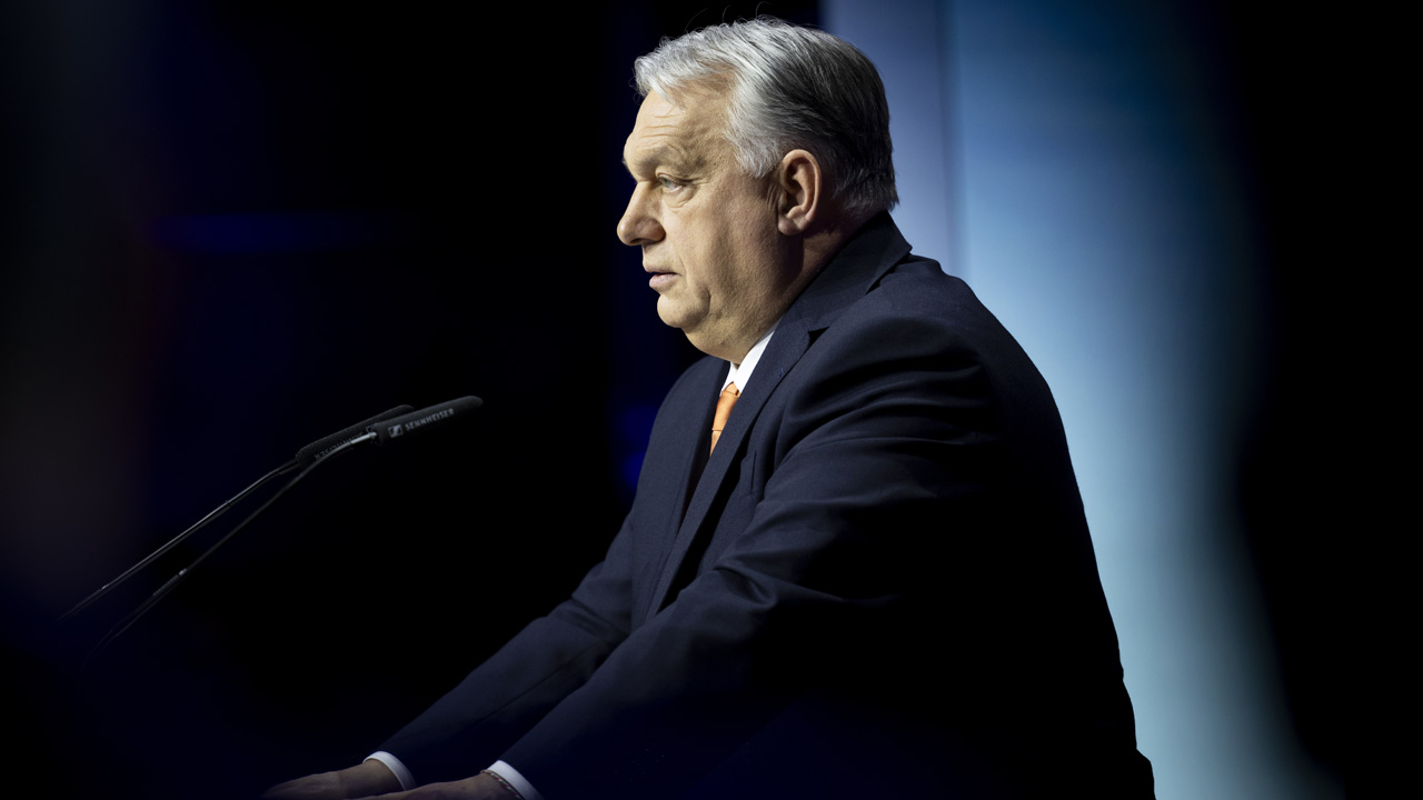 Korda Györggyel és Pintér Sándorral ultizott Orbán Viktor egy budai étteremben