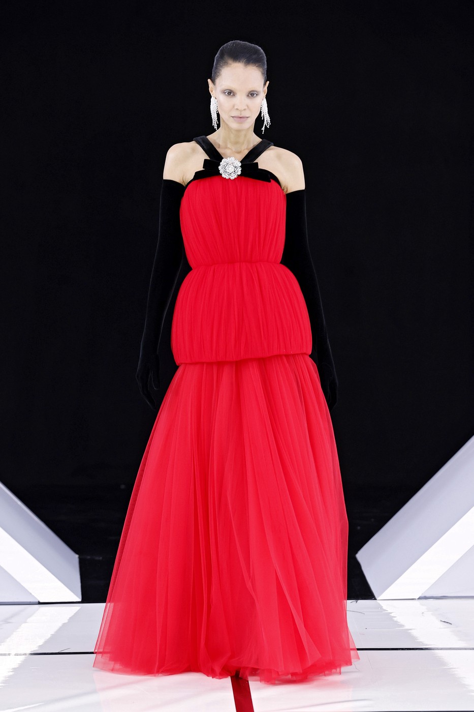 Richard Quinn 2026-2027 őszi-téli kollekció egyik modellje