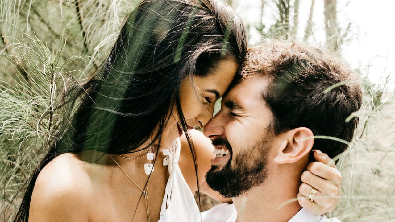 nevető pár, fotó: Unsplash