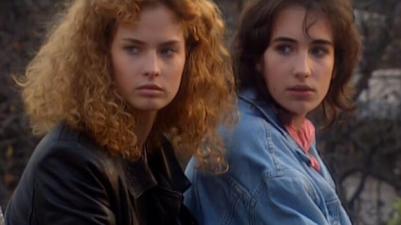 Éretlenek magyr filmsorozat, Dobó Kata