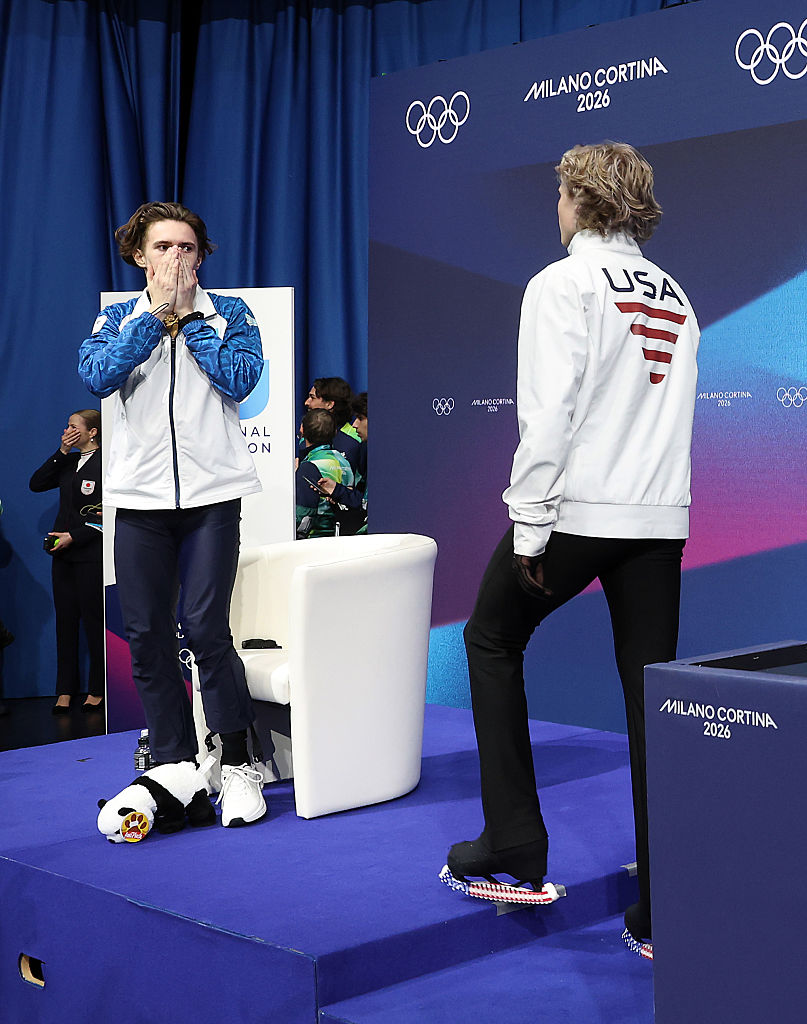 Ez az ölelés beírta magát az olimpiák történetébe: Fair Play-díjas lett Ilia Malinin megható gesztusa