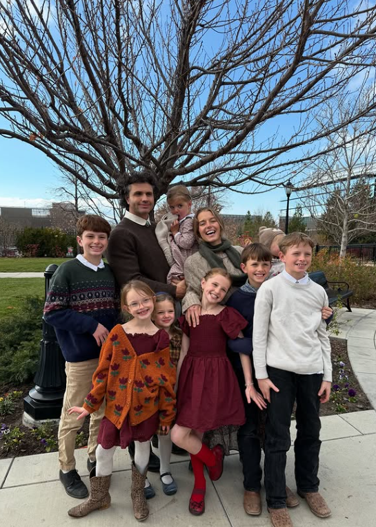 Megszületett a kilencedik gyerek a Ballerina Farm családjánál: újra fellángolt a vita az életükről