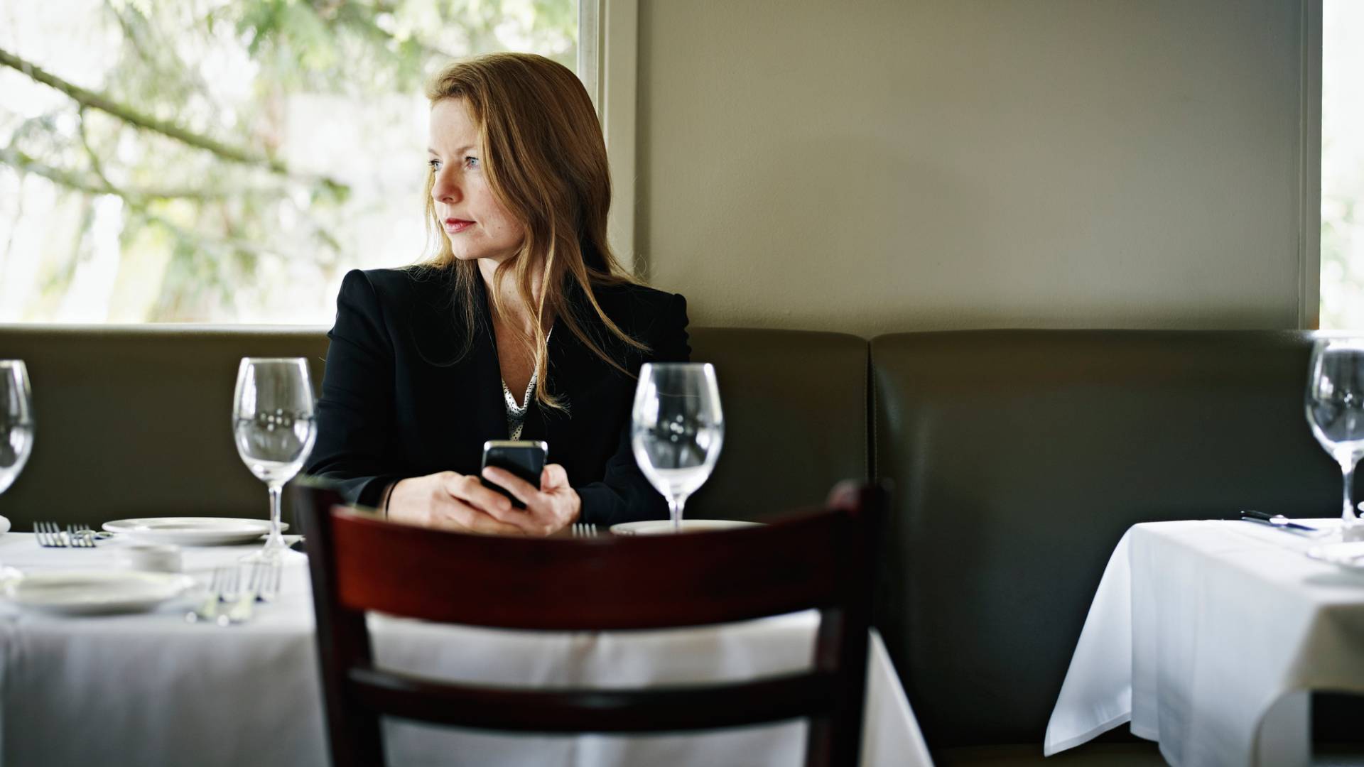 A pszichológia szerint azok az emberek, akiknek kevés igazán közeli barátjuk van, gyakran túl korán tanulták meg az önállóságot