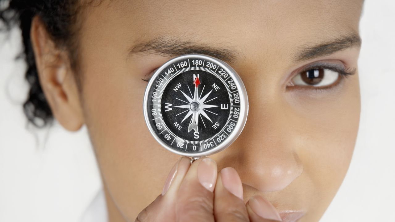 Napi horoszkóp 2026. 03. 23.: A Vízöntőnek szellemi pezsgést, a Halaknak belső iránymutatást hozhat a hétfő