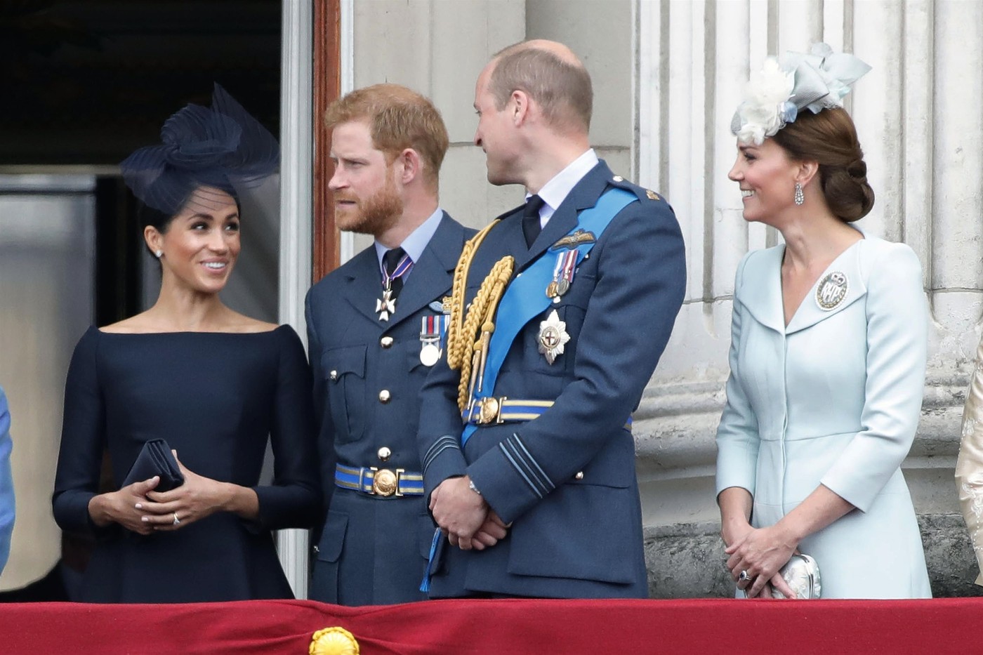 Harry herceg és MEghan Markle, Katalin hercegné és Vilmos herceg