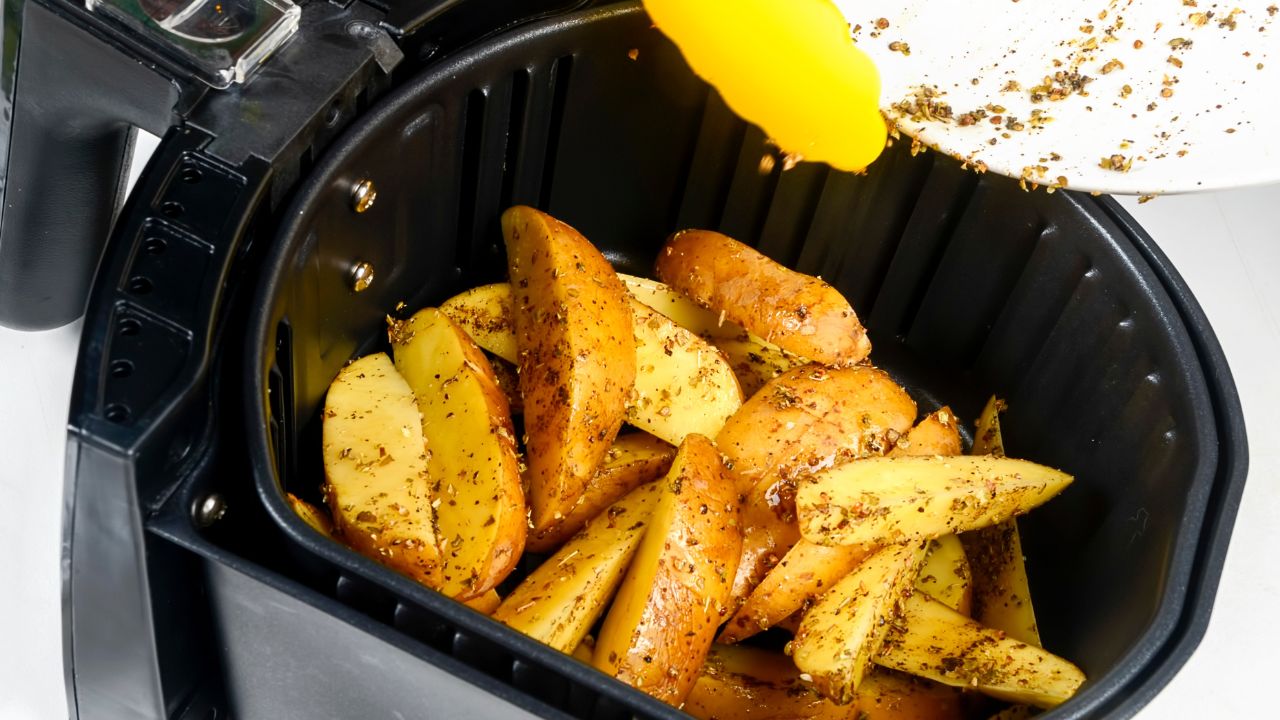 airfryerben krumpli, fotó: Getty Images