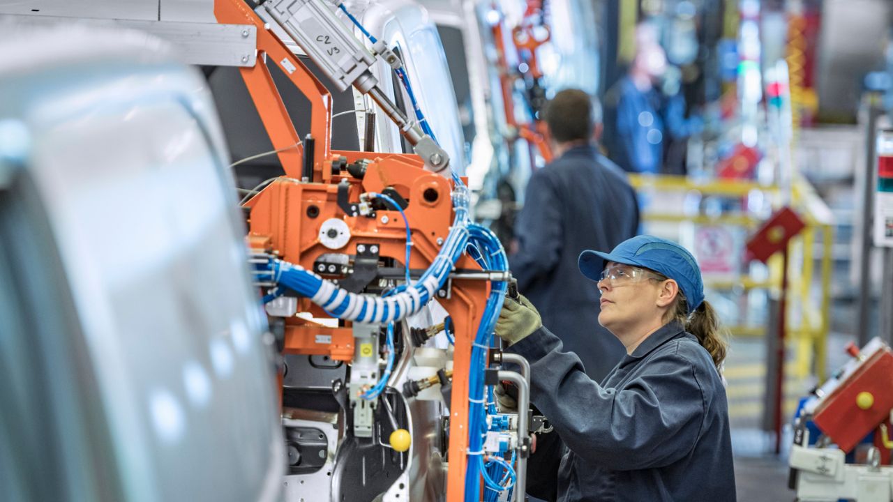 fizikai dolgozók bére, fotó: Getty Images