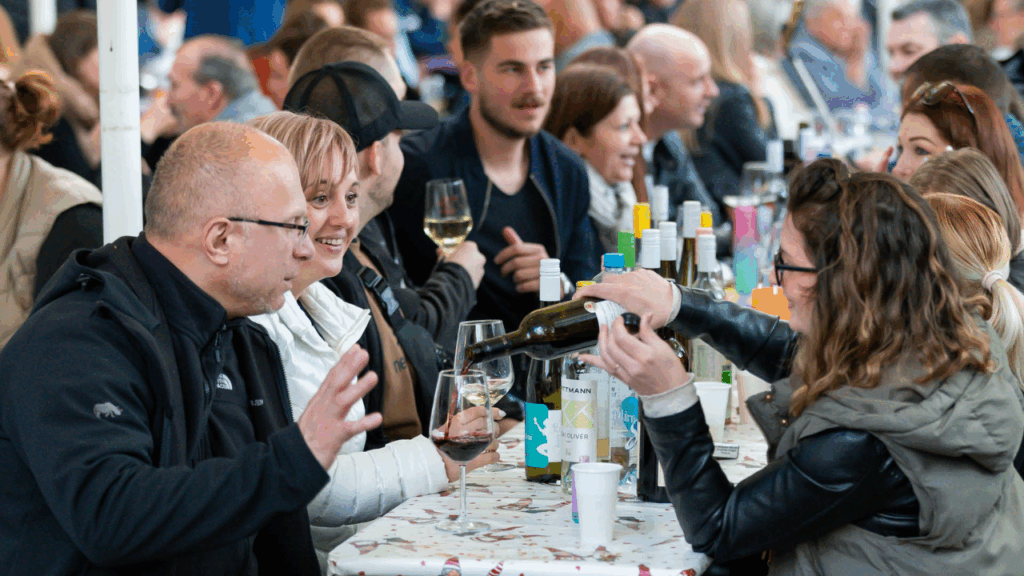 Jubileumi ünnep a napfény városában: 11 napos lesz a 30. Szegedi Borfesztivál!
