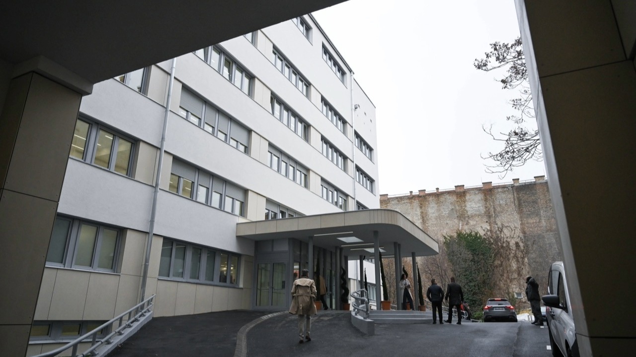 A Semmelweis Egyetem Szent Rókus Egészségközpontja.