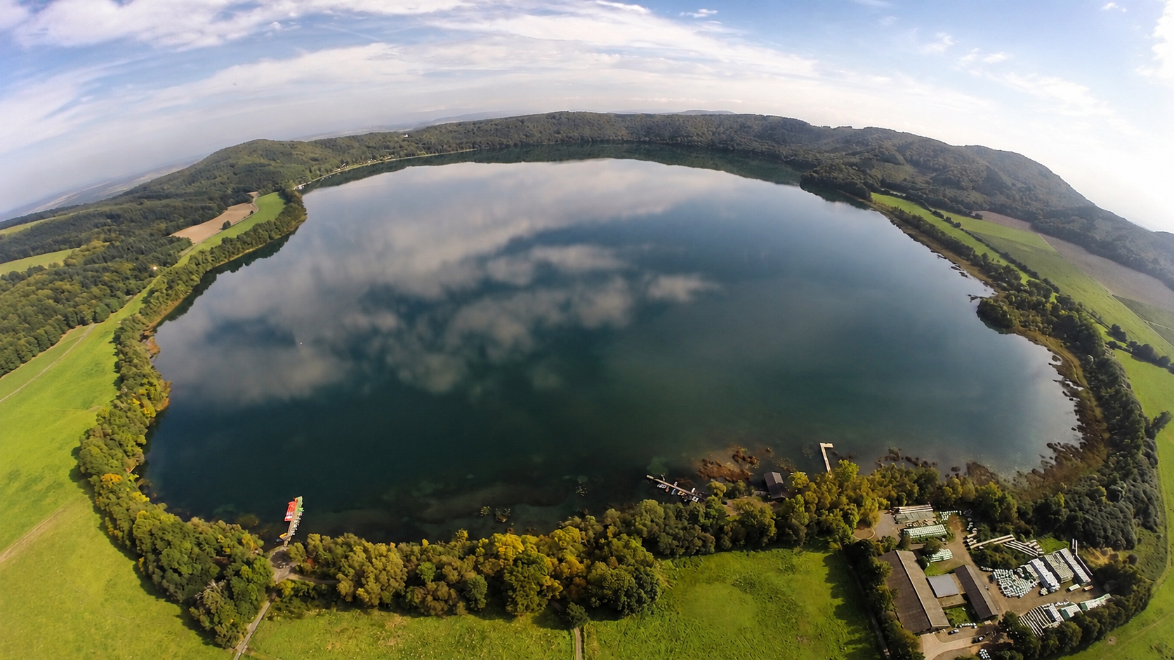 Laachersee-nél vulkáni aktivitás