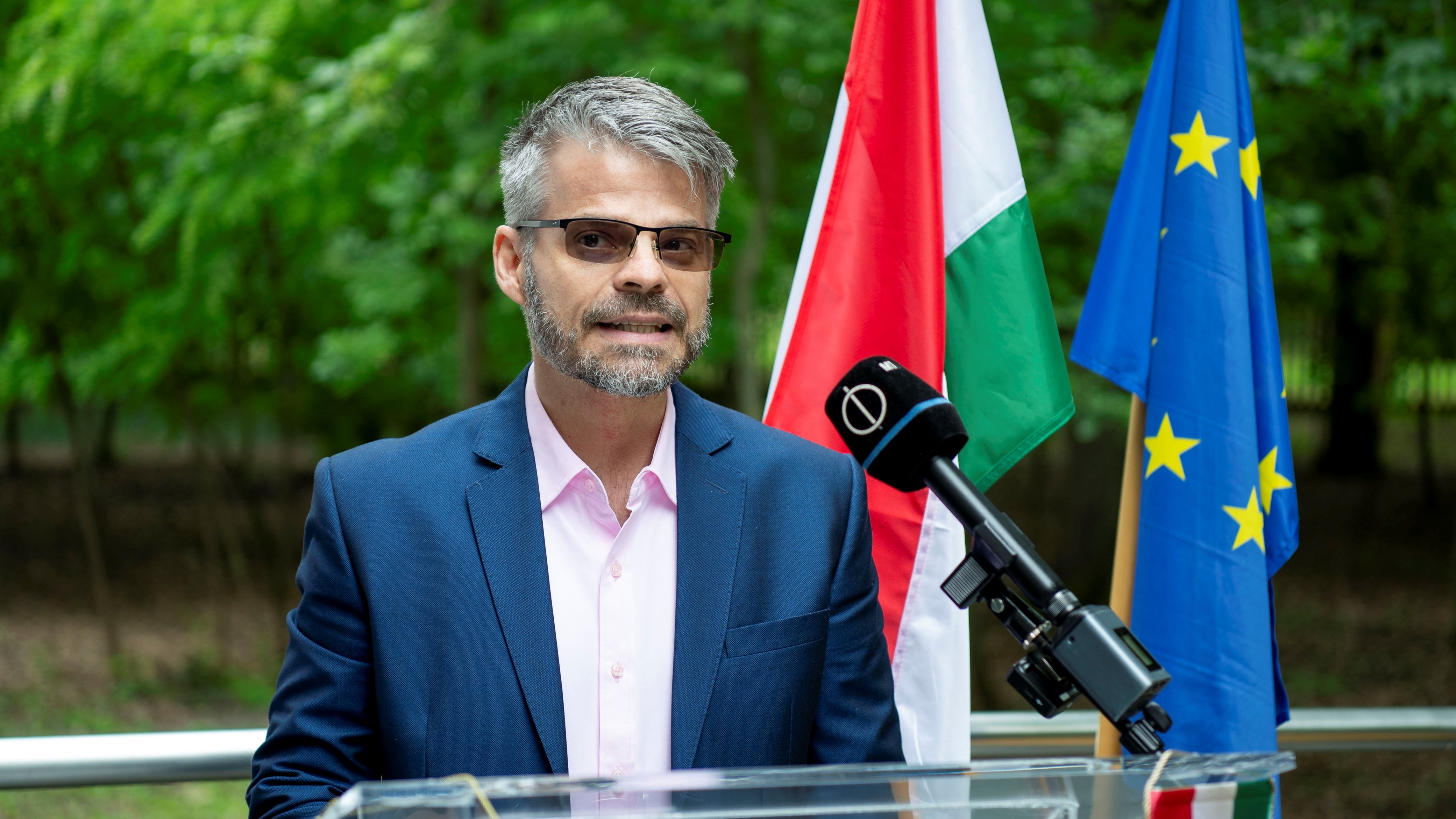 Szedlák Miklós