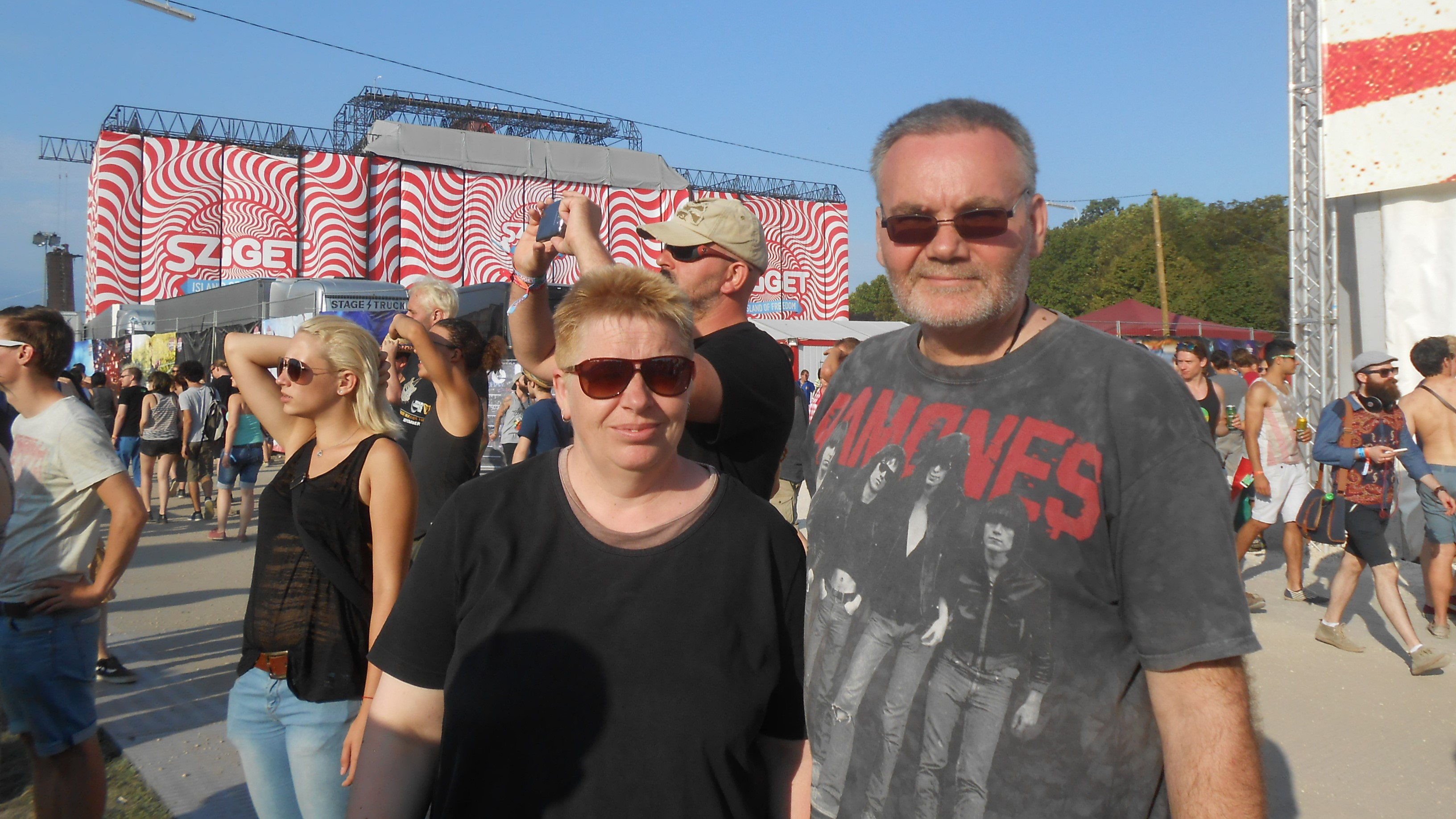 Férfi és nő a Sziget fesztiválon