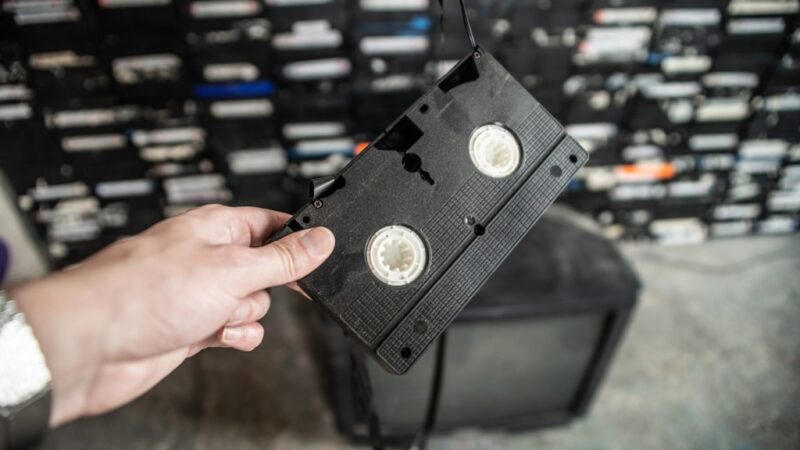 Több milliót érhet ez a klasszikus VHS-kazetta? Ne kezdd még számolni a pénzt